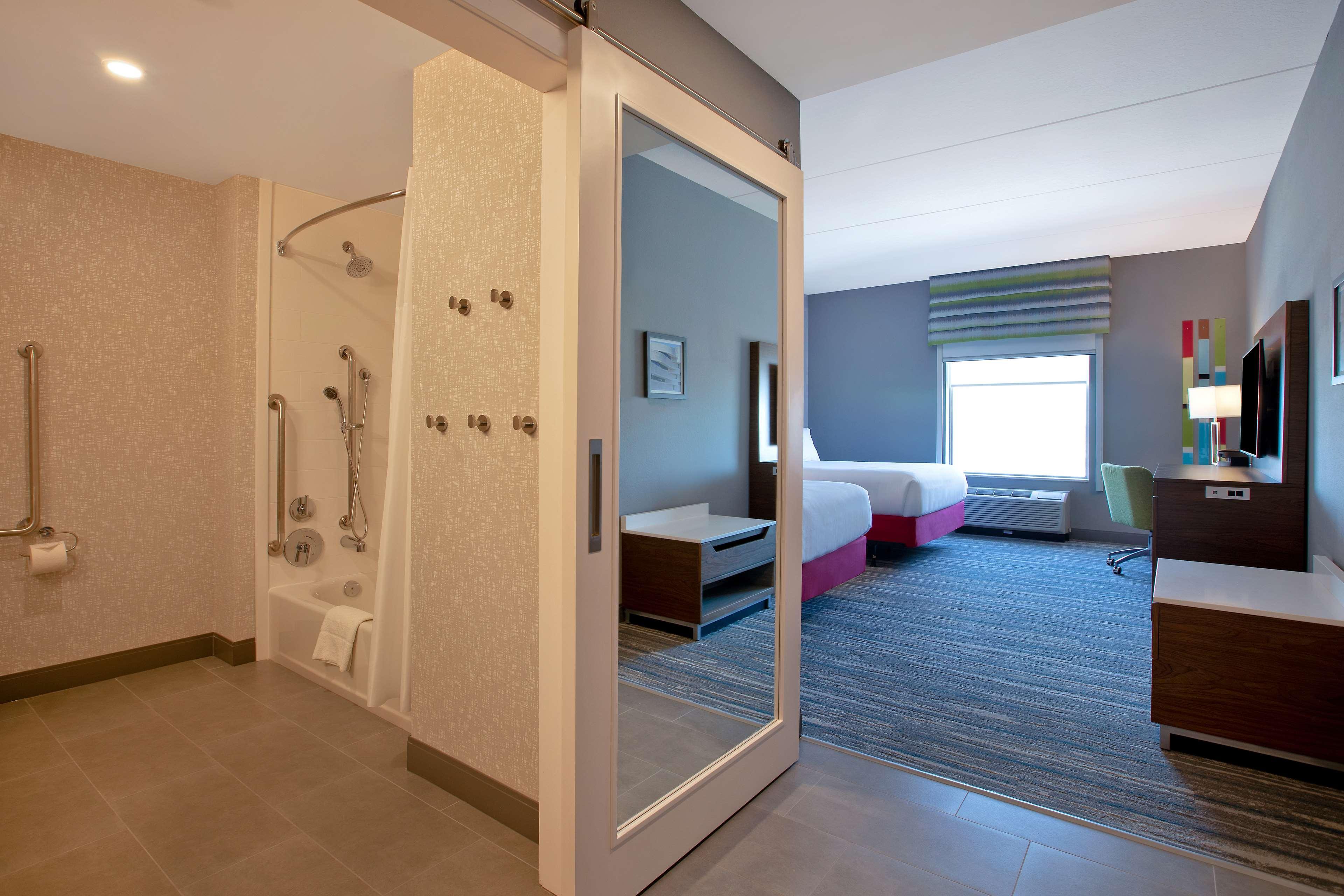 Hampton Inn & Suites Ottawa West, Ontario, Canada Zewnętrze zdjęcie