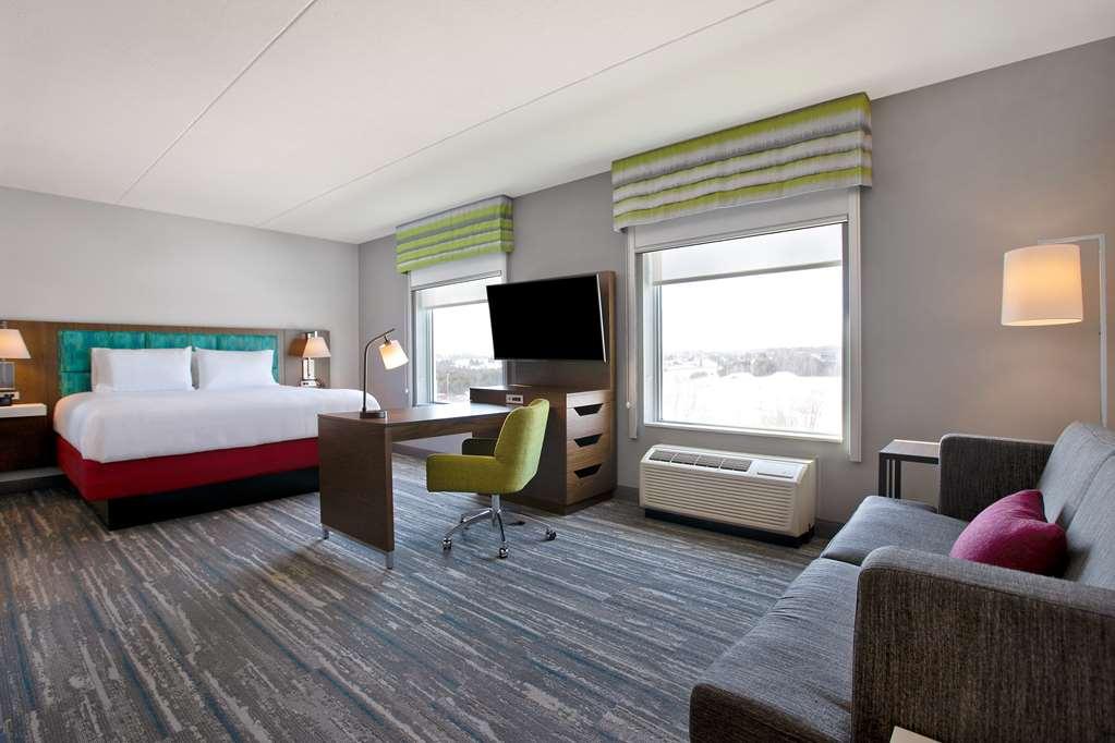 Hampton Inn & Suites Ottawa West, Ontario, Canada Pokój zdjęcie